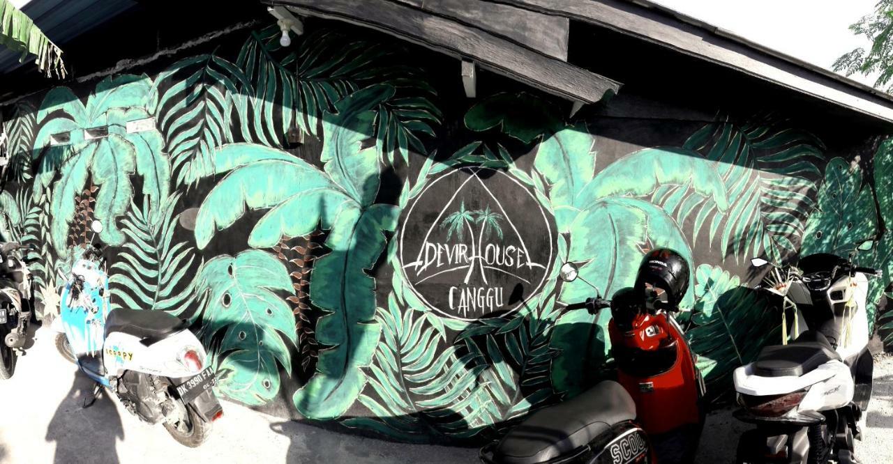 Appartamento De Vir House Canggu Esterno foto